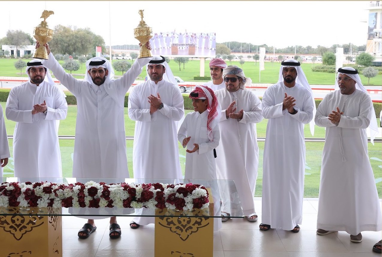 الهجن القطرية تواصل التألق في ختامي المرموم 2026